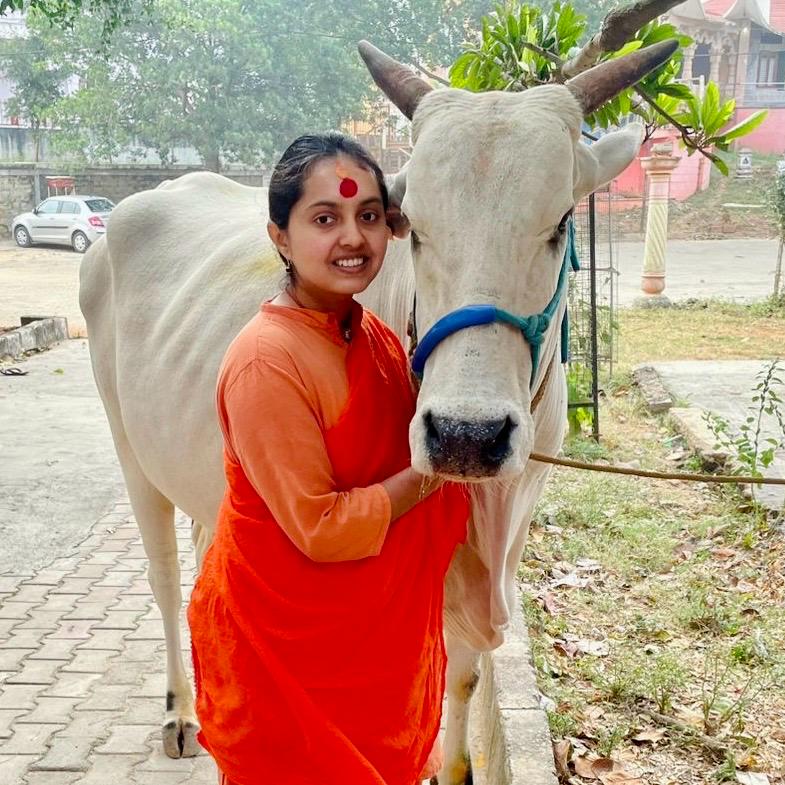 Dr. Swamini Atmavilasananda Puri